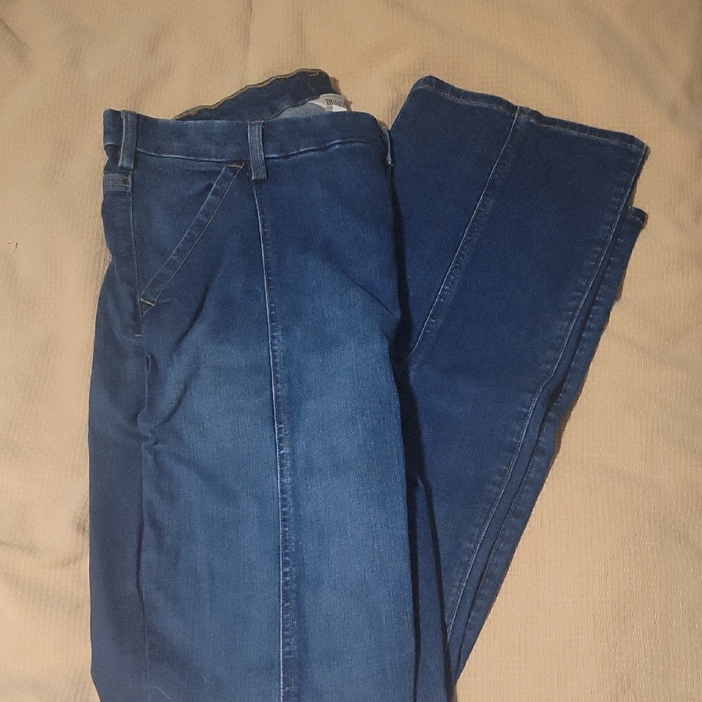 Duluth Trading Co Blue Boot Cut Jeans Classic Style
